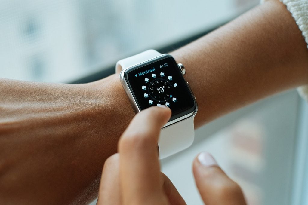 apple watch 1556408077 1024x682