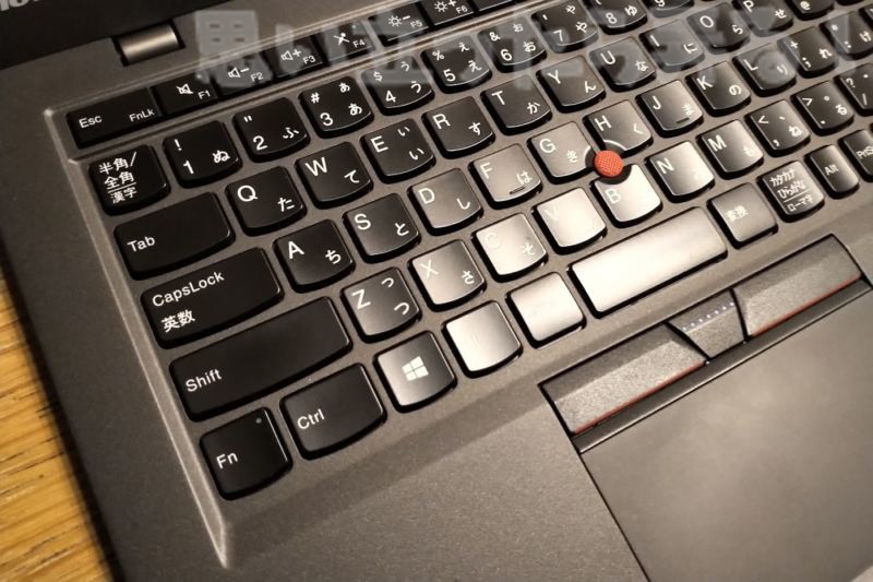 中古だけどキーボードもきれいな状態だったThinkPad