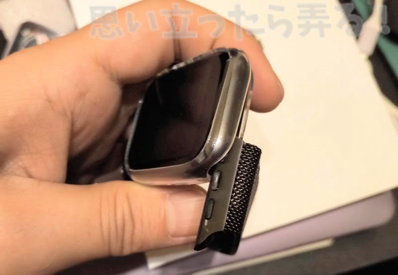 TPU素材製の透明なソフトバンパーケースを偽Apple Watchに装着してみる