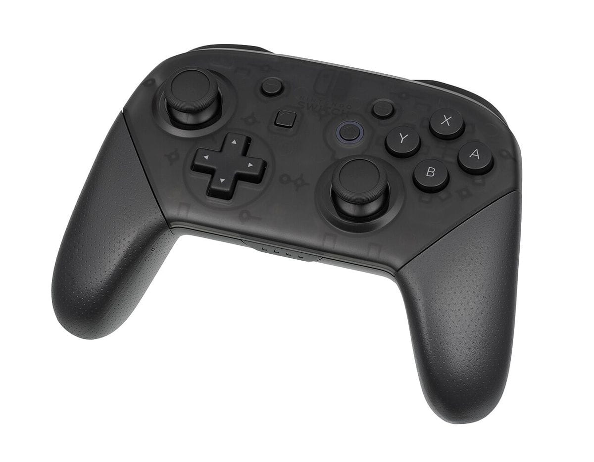 Nintendo Switch Proコントローラ。ゲーム環境を快適にするデバイス